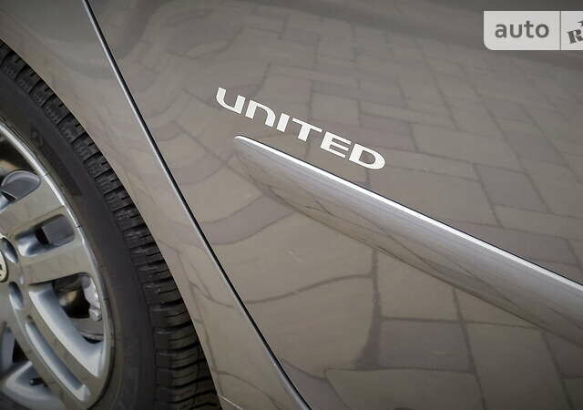 Серый Фольксваген Гольф, объемом двигателя 1.4 л и пробегом 220 тыс. км за 6900 $, фото 115 на Automoto.ua