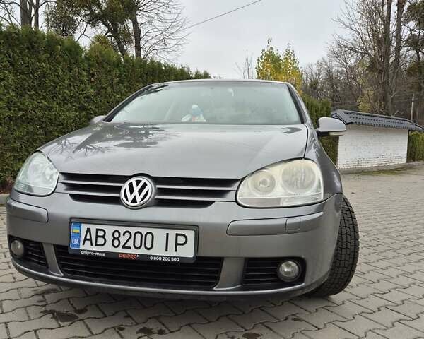 Сірий Фольксваген Гольф, об'ємом двигуна 1.6 л та пробігом 255 тис. км за 5600 $, фото 10 на Automoto.ua