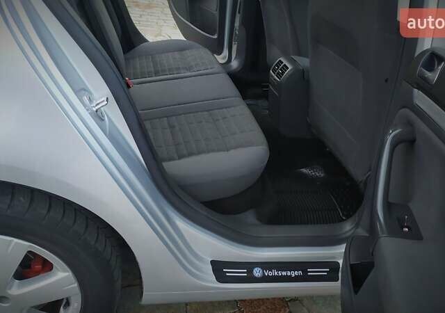 Серый Фольксваген Гольф, объемом двигателя 0 л и пробегом 200 тыс. км за 7100 $, фото 135 на Automoto.ua