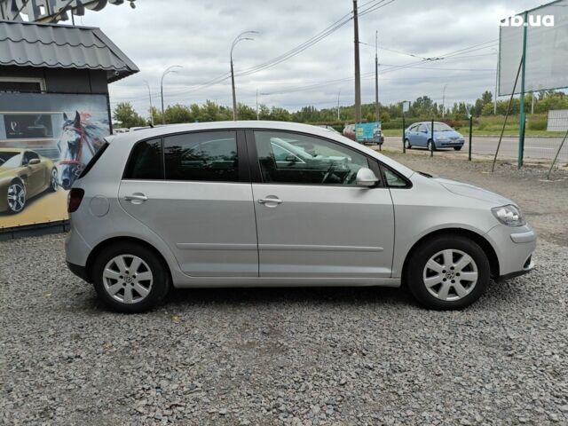 Сірий Фольксваген Гольф, об'ємом двигуна 2 л та пробігом 283 тис. км за 6900 $, фото 4 на Automoto.ua