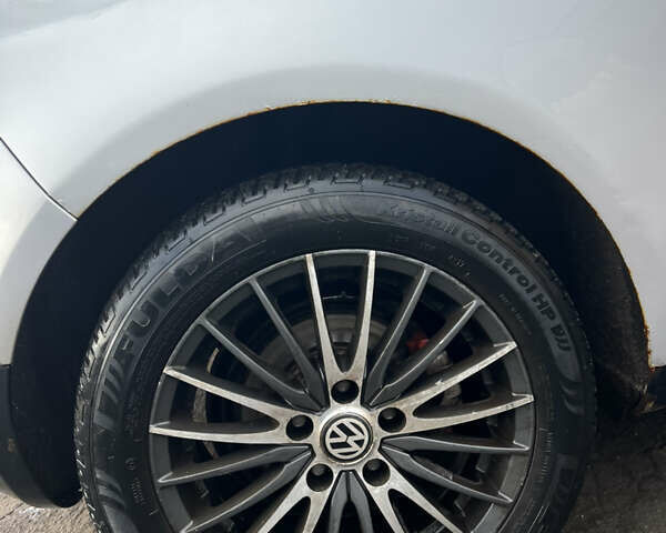 Серый Фольксваген Гольф, объемом двигателя 1.6 л и пробегом 219 тыс. км за 4650 $, фото 3 на Automoto.ua