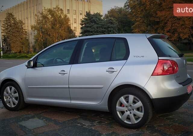 Серый Фольксваген Гольф, объемом двигателя 0 л и пробегом 200 тыс. км за 7100 $, фото 41 на Automoto.ua