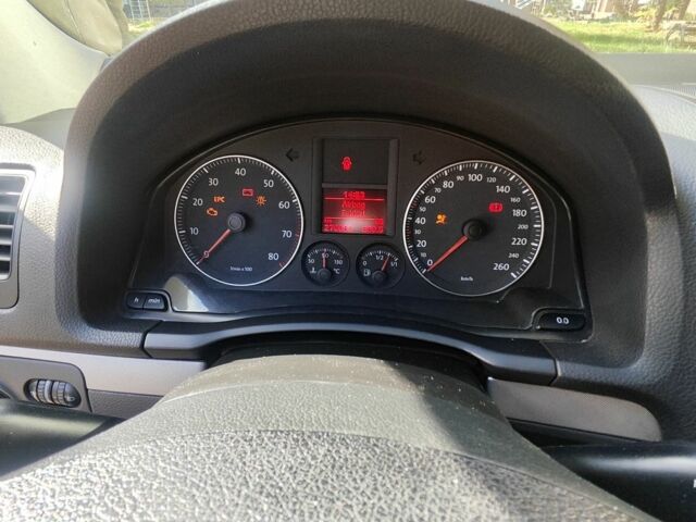 Сірий Фольксваген Гольф, об'ємом двигуна 1.4 л та пробігом 220 тис. км за 3000 $, фото 13 на Automoto.ua