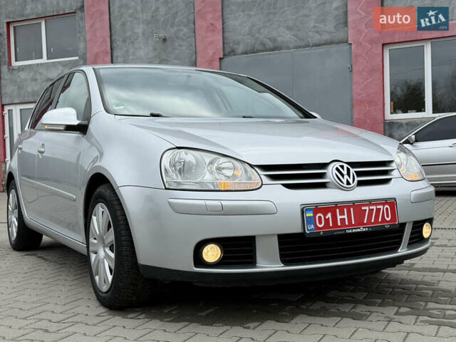 Серый Фольксваген Гольф, объемом двигателя 1.6 л и пробегом 212 тыс. км за 6450 $, фото 8 на Automoto.ua