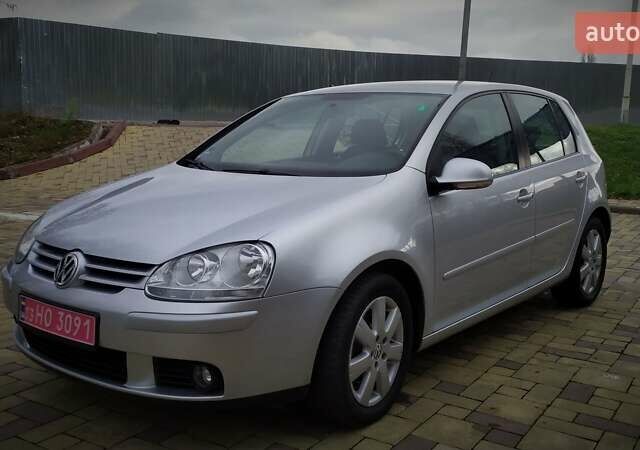 Сірий Фольксваген Гольф, об'ємом двигуна 1.6 л та пробігом 200 тис. км за 6950 $, фото 22 на Automoto.ua