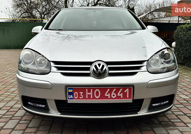 Серый Фольксваген Гольф, объемом двигателя 1.6 л и пробегом 178 тыс. км за 6556 $, фото 12 на Automoto.ua