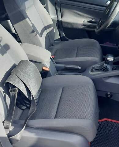 Сірий Фольксваген Гольф, об'ємом двигуна 1.6 л та пробігом 200 тис. км за 4999 $, фото 17 на Automoto.ua