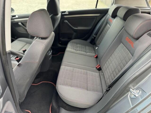 Сірий Фольксваген Гольф, об'ємом двигуна 0 л та пробігом 169 тис. км за 5700 $, фото 14 на Automoto.ua