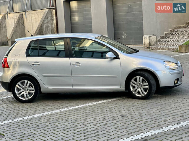 Сірий Фольксваген Гольф, об'ємом двигуна 1.4 л та пробігом 185 тис. км за 6450 $, фото 26 на Automoto.ua