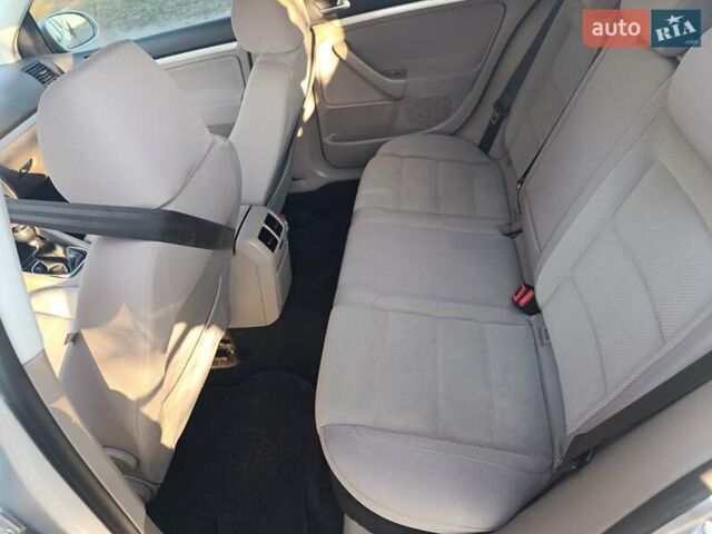 Сірий Фольксваген Гольф, об'ємом двигуна 1.4 л та пробігом 230 тис. км за 5700 $, фото 10 на Automoto.ua