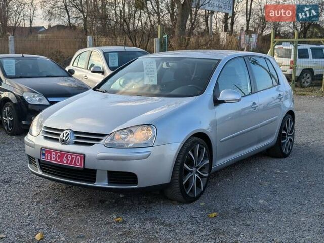 Серый Фольксваген Гольф, объемом двигателя 1.6 л и пробегом 244 тыс. км за 5950 $, фото 1 на Automoto.ua