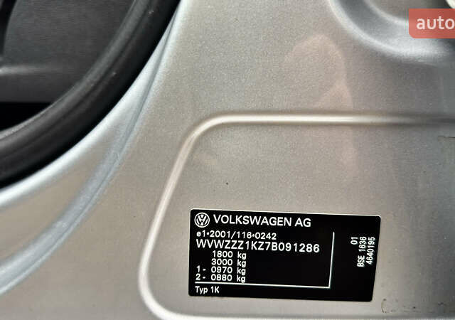 Серый Фольксваген Гольф, объемом двигателя 1.6 л и пробегом 178 тыс. км за 6556 $, фото 78 на Automoto.ua