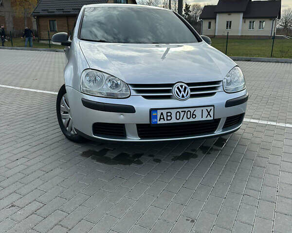 Серый Фольксваген Гольф, объемом двигателя 1.6 л и пробегом 220 тыс. км за 6350 $, фото 6 на Automoto.ua