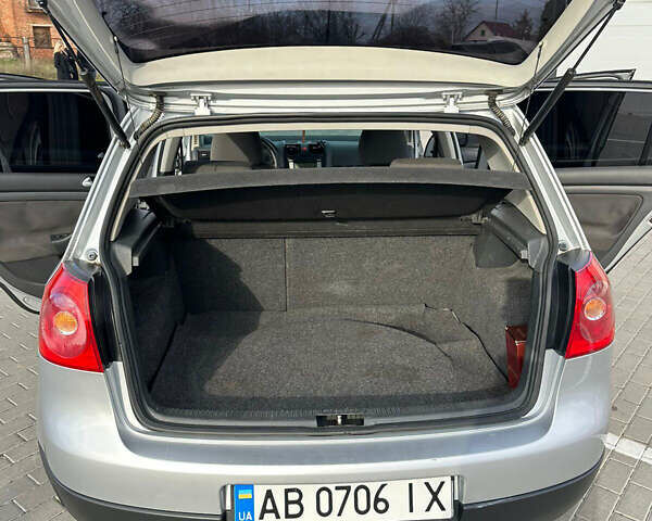 Серый Фольксваген Гольф, объемом двигателя 1.6 л и пробегом 220 тыс. км за 6350 $, фото 40 на Automoto.ua