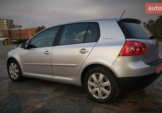 Серый Фольксваген Гольф, объемом двигателя 0 л и пробегом 200 тыс. км за 7100 $, фото 92 на Automoto.ua