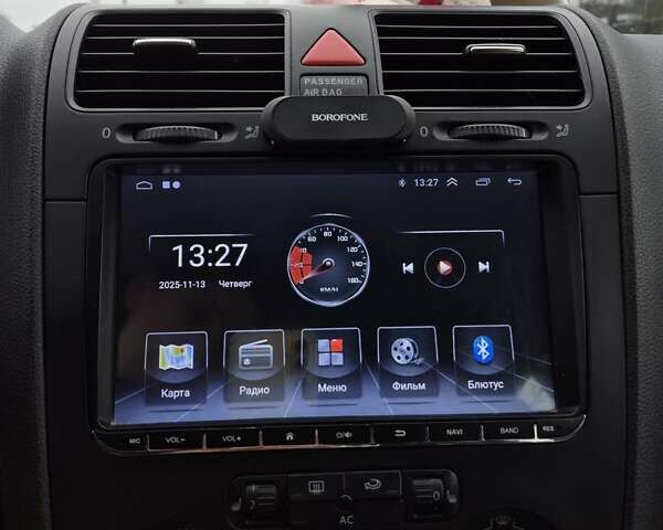 Сірий Фольксваген Гольф, об'ємом двигуна 1.6 л та пробігом 255 тис. км за 5600 $, фото 13 на Automoto.ua