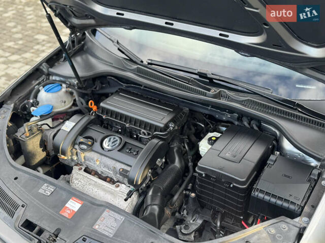 Серый Фольксваген Гольф, объемом двигателя 1.4 л и пробегом 169 тыс. км за 5700 $, фото 48 на Automoto.ua