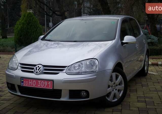 Сірий Фольксваген Гольф, об'ємом двигуна 1.6 л та пробігом 200 тис. км за 6950 $, фото 33 на Automoto.ua