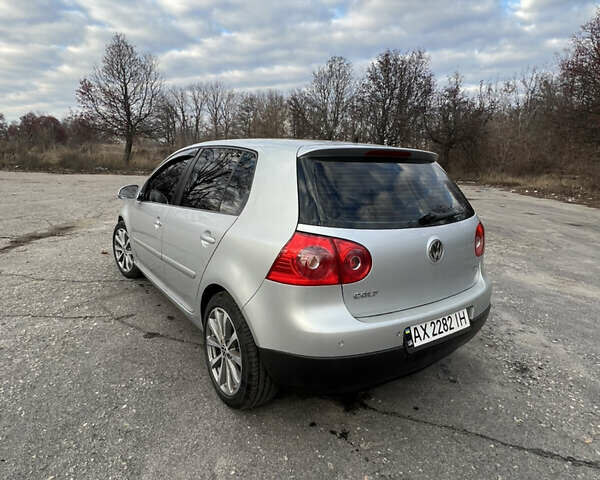 Серый Фольксваген Гольф, объемом двигателя 1.9 л и пробегом 250 тыс. км за 5600 $, фото 5 на Automoto.ua