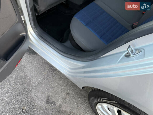 Сірий Фольксваген Гольф, об'ємом двигуна 1.6 л та пробігом 184 тис. км за 8499 $, фото 72 на Automoto.ua