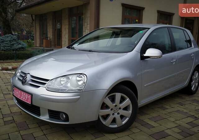 Сірий Фольксваген Гольф, об'ємом двигуна 1.6 л та пробігом 200 тис. км за 6950 $, фото 58 на Automoto.ua