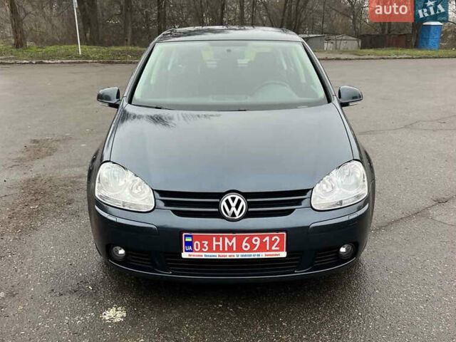 Серый Фольксваген Гольф, объемом двигателя 1.4 л и пробегом 156 тыс. км за 6900 $, фото 2 на Automoto.ua