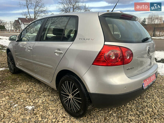 Серый Фольксваген Гольф, объемом двигателя 1.4 л и пробегом 185 тыс. км за 5100 $, фото 8 на Automoto.ua