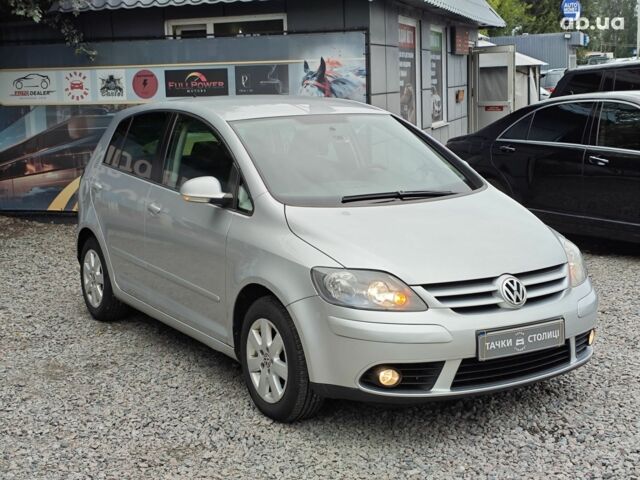 Сірий Фольксваген Гольф, об'ємом двигуна 2 л та пробігом 283 тис. км за 6900 $, фото 2 на Automoto.ua