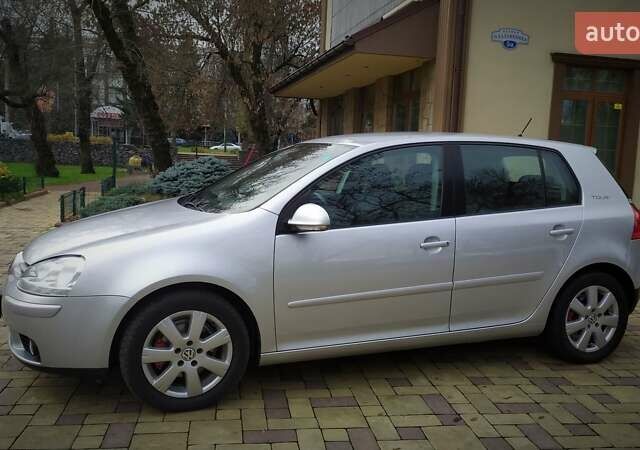 Сірий Фольксваген Гольф, об'ємом двигуна 1.6 л та пробігом 200 тис. км за 6950 $, фото 57 на Automoto.ua