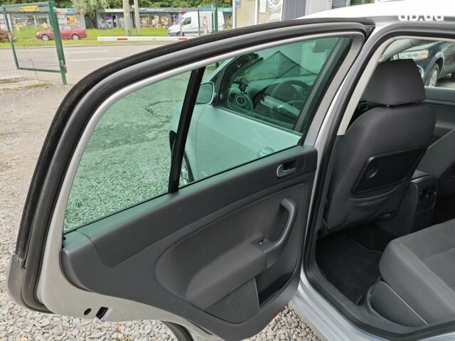 Сірий Фольксваген Гольф, об'ємом двигуна 2 л та пробігом 283 тис. км за 6900 $, фото 11 на Automoto.ua