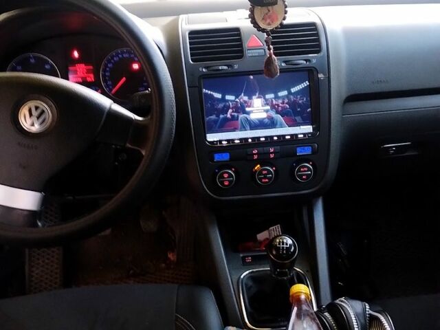 Серый Фольксваген Гольф, объемом двигателя 1.9 л и пробегом 206 тыс. км за 5700 $, фото 8 на Automoto.ua