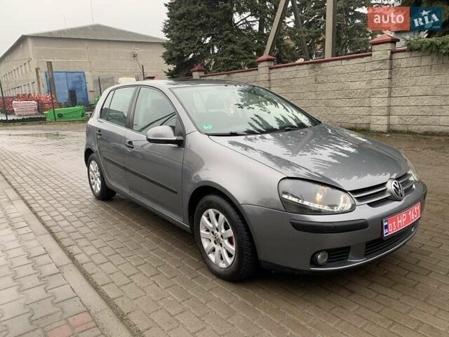 Сірий Фольксваген Гольф, об'ємом двигуна 1.6 л та пробігом 164 тис. км за 5700 $, фото 3 на Automoto.ua