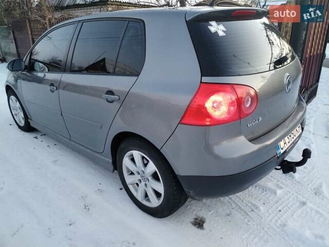 Сірий Фольксваген Гольф, об'ємом двигуна 1.39 л та пробігом 240 тис. км за 5600 $, фото 5 на Automoto.ua