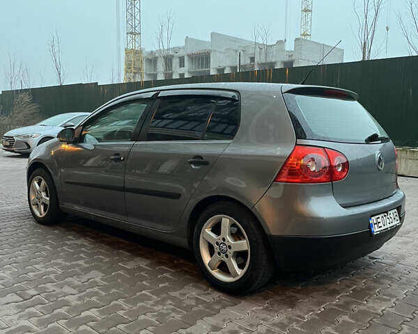 Сірий Фольксваген Гольф, об'ємом двигуна 1.6 л та пробігом 223 тис. км за 5400 $, фото 1 на Automoto.ua