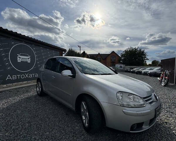 Серый Фольксваген Гольф, объемом двигателя 1.39 л и пробегом 236 тыс. км за 5999 $, фото 2 на Automoto.ua