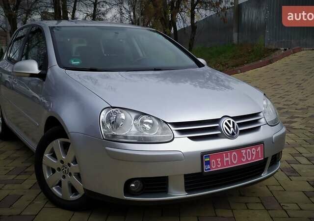 Сірий Фольксваген Гольф, об'ємом двигуна 1.6 л та пробігом 200 тис. км за 6950 $, фото 60 на Automoto.ua