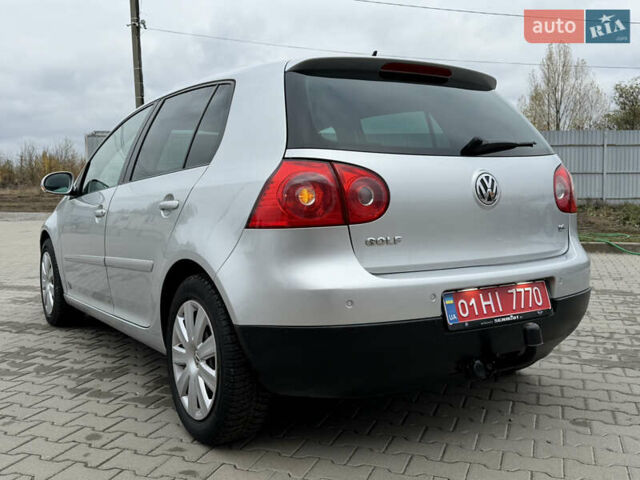 Серый Фольксваген Гольф, объемом двигателя 1.6 л и пробегом 212 тыс. км за 6450 $, фото 16 на Automoto.ua