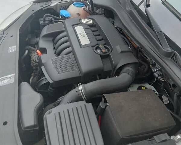 Сірий Фольксваген Гольф, об'ємом двигуна 0 л та пробігом 184 тис. км за 6000 $, фото 2 на Automoto.ua