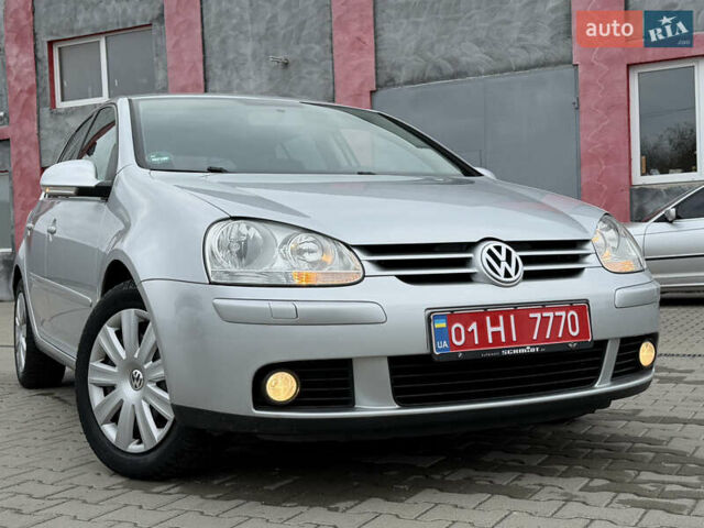 Серый Фольксваген Гольф, объемом двигателя 1.6 л и пробегом 212 тыс. км за 6450 $, фото 6 на Automoto.ua