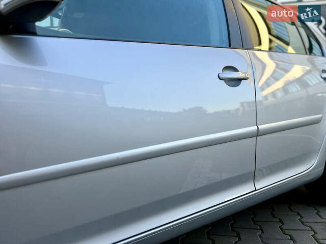 Сірий Фольксваген Гольф, об'ємом двигуна 1.4 л та пробігом 185 тис. км за 6450 $, фото 43 на Automoto.ua