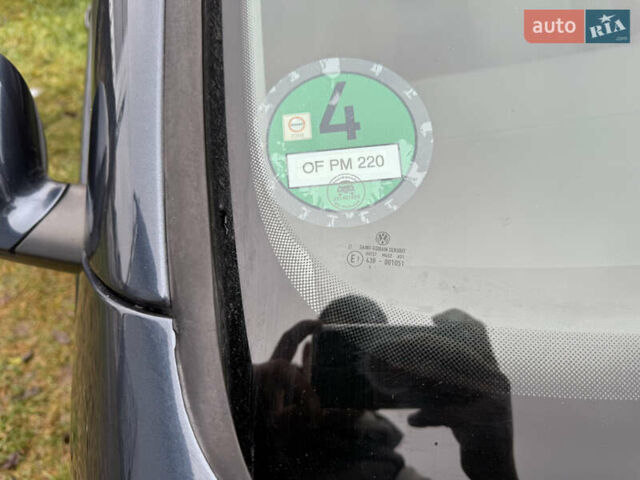 Серый Фольксваген Гольф, объемом двигателя 1.4 л и пробегом 236 тыс. км за 5500 $, фото 23 на Automoto.ua