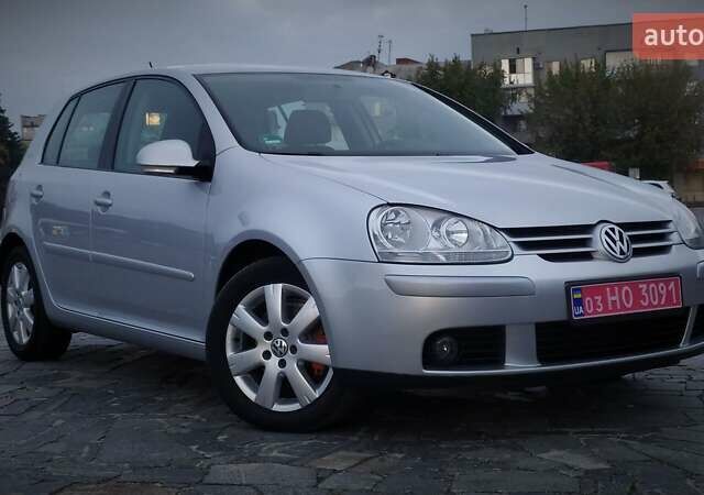 Серый Фольксваген Гольф, объемом двигателя 0 л и пробегом 200 тыс. км за 7100 $, фото 159 на Automoto.ua