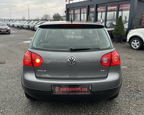 Серый Фольксваген Гольф, объемом двигателя 1.4 л и пробегом 233 тыс. км за 6750 $, фото 10 на Automoto.ua