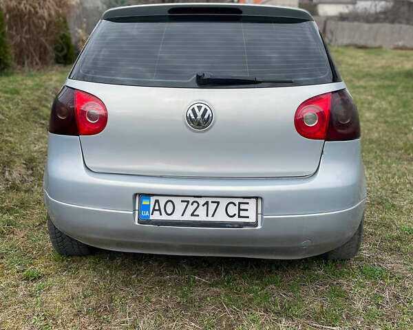 Серый Фольксваген Гольф, объемом двигателя 1.6 л и пробегом 228 тыс. км за 4200 $, фото 3 на Automoto.ua