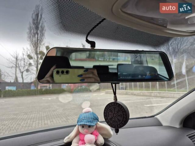 Сірий Фольксваген Гольф, об'ємом двигуна 1.6 л та пробігом 255 тис. км за 5600 $, фото 14 на Automoto.ua