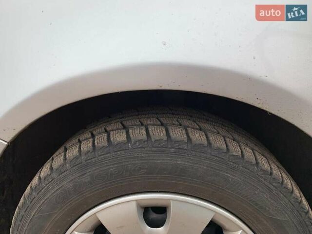 Серый Фольксваген Гольф, объемом двигателя 1.98 л и пробегом 178 тыс. км за 6000 $, фото 4 на Automoto.ua