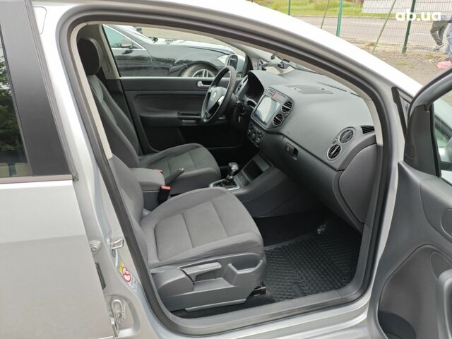 Сірий Фольксваген Гольф, об'ємом двигуна 2 л та пробігом 283 тис. км за 6900 $, фото 12 на Automoto.ua