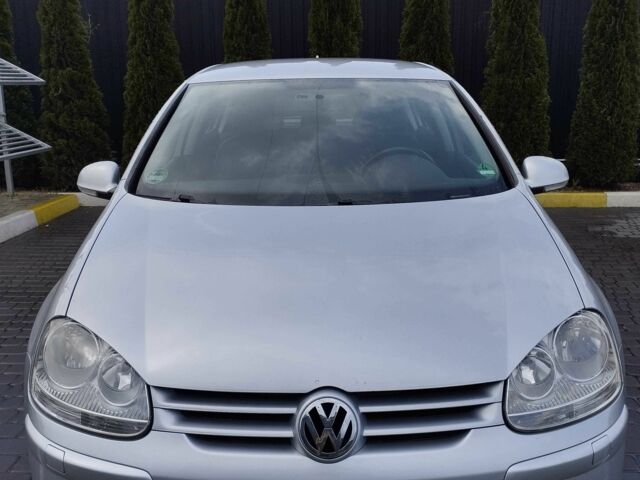 Серый Фольксваген Гольф, объемом двигателя 1.6 л и пробегом 249 тыс. км за 6200 $, фото 2 на Automoto.ua