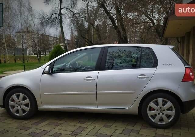 Сірий Фольксваген Гольф, об'ємом двигуна 1.6 л та пробігом 200 тис. км за 6950 $, фото 55 на Automoto.ua