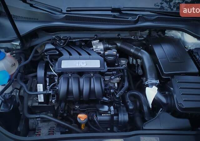 Серый Фольксваген Гольф, объемом двигателя 0 л и пробегом 200 тыс. км за 7100 $, фото 167 на Automoto.ua